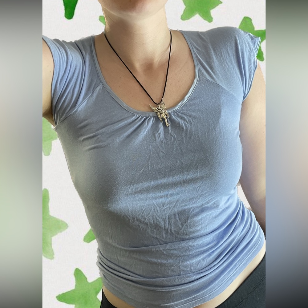 🧚Blue 70’s style silky tee shirt🧚